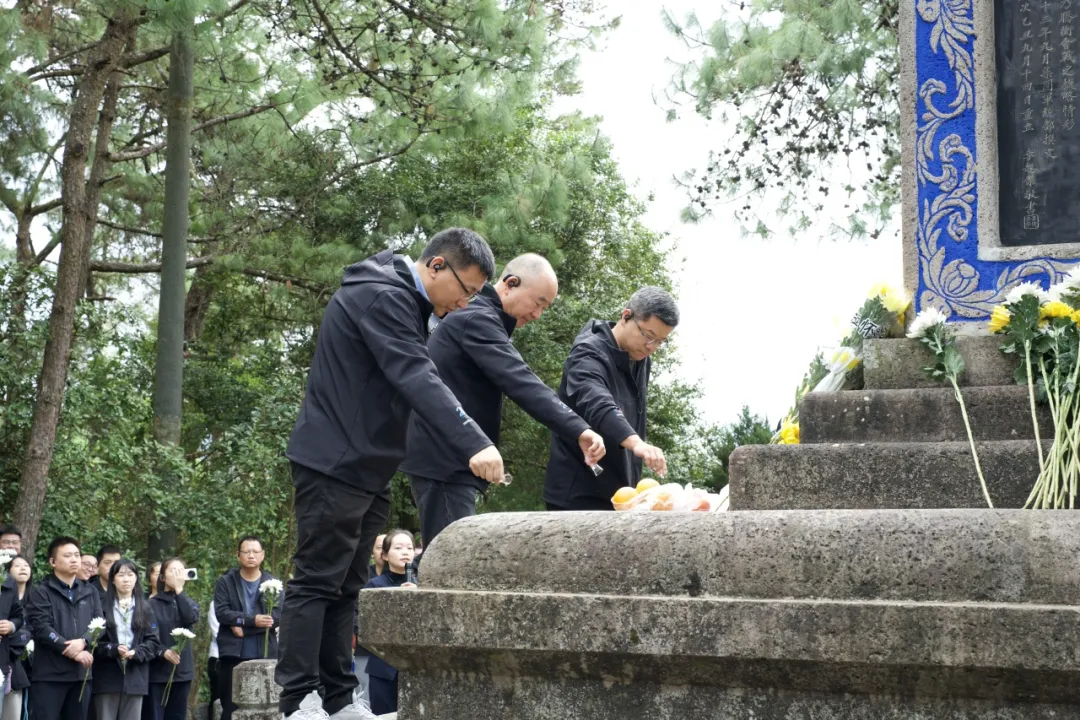 365英国上市公司(集团)官方网站-Official Website